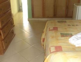 Hotel Los Pinos Room 2